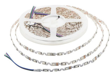 Chine Lumineux superbe LED de RVB de bande décorative de la couleur, couleur de 12 volts changeant la bande de SMD 5050 LED fournisseur